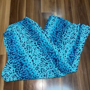 Size 2X 18/20 Tru cacique 95% rayon stretchy animal print teal pajama pants